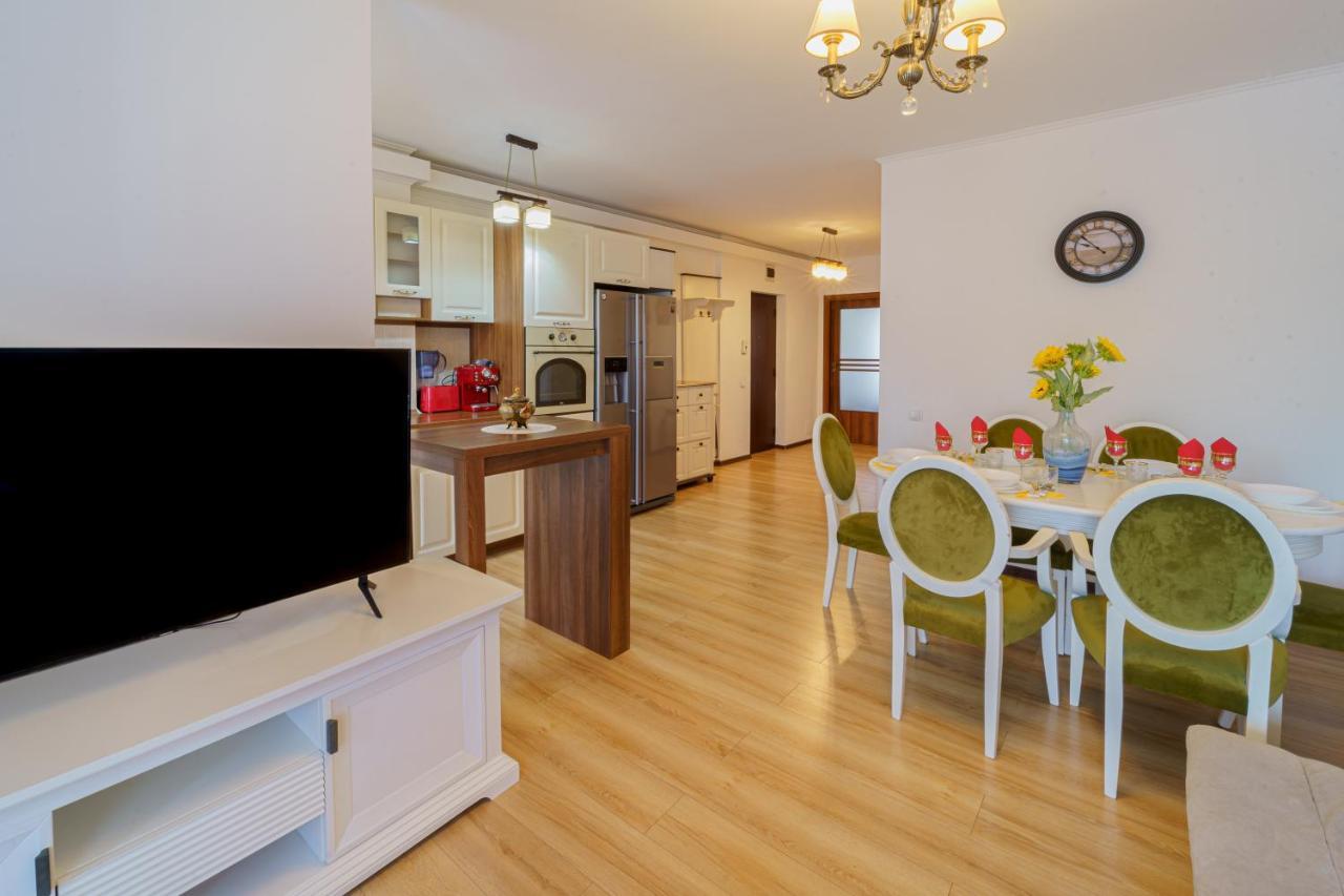 5* Mansion In City Center 클루지나포카 외부 사진